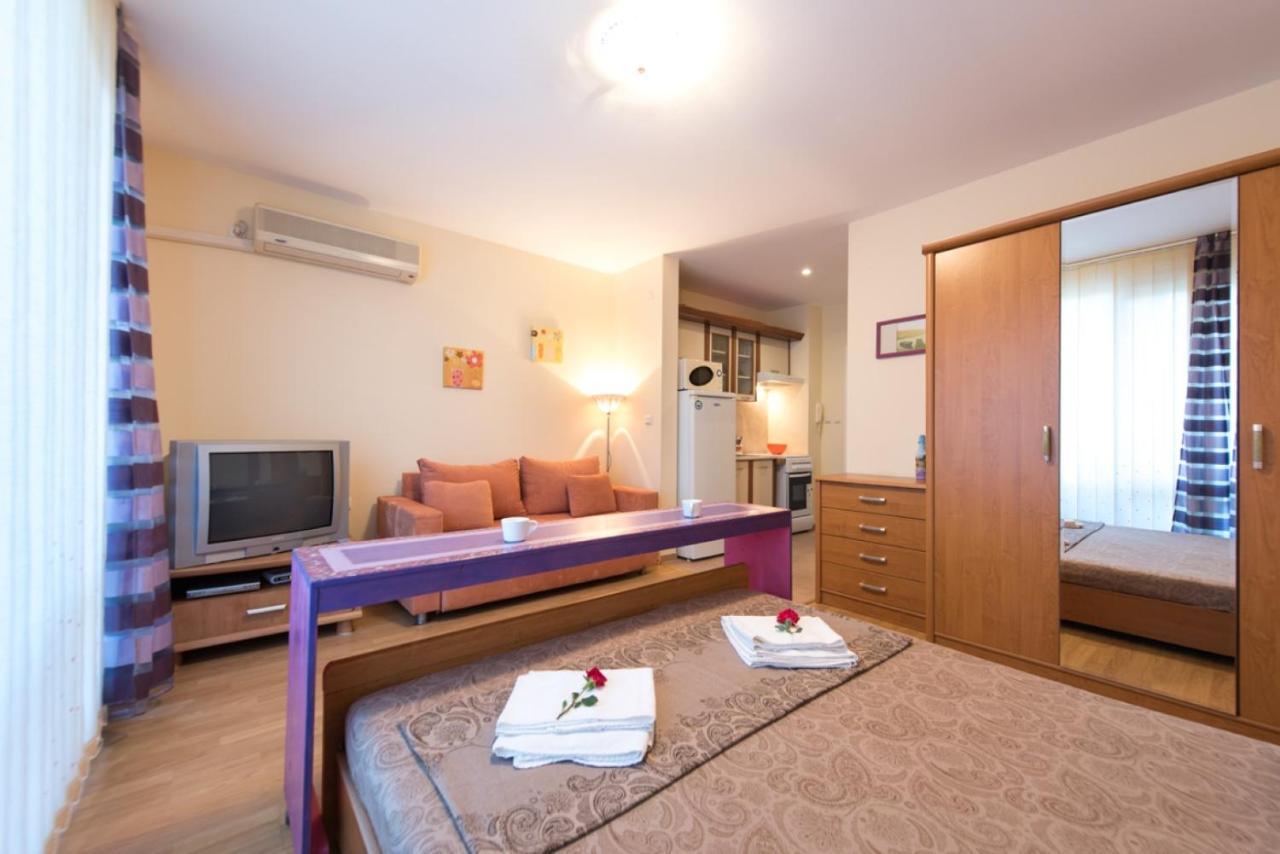 GT Privilege Fort Beach Apartments Elenite Exterior foto